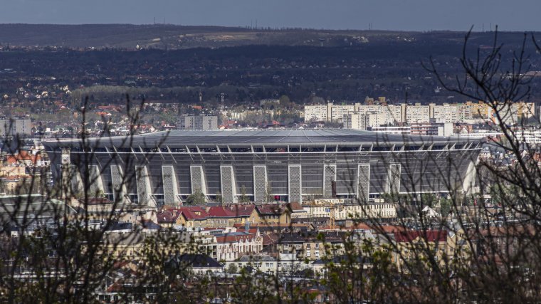 Van rá esély, hogy Budapest adjon otthont a labdarúgó Bajnokok Ligája döntőjének, a kormány nyitott rá
