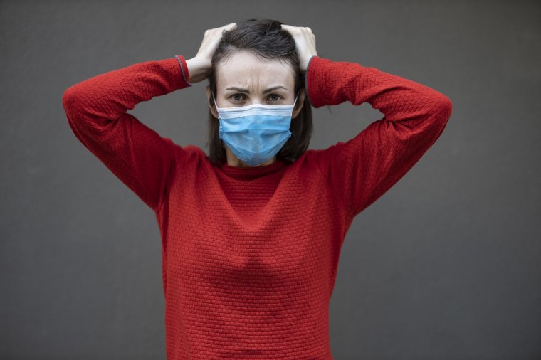Szégyellünk maszkot hordani, ez pedig kedvez a vírusok terjedésének
