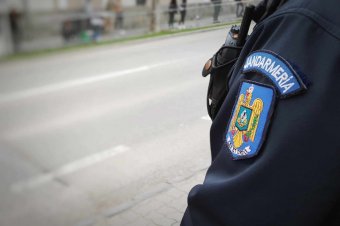 Csendőrnőnél találtak kábítószergyanús anyagot a rendőrök, vizsgálat indult az ügyben