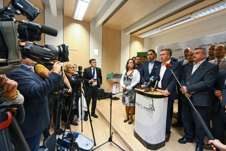 Nem jut be a pozsonyi törvényhozásba a felvidéki magyar párt