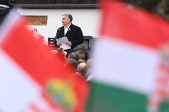 Orbán Viktor: sosem fogjuk megengedni, hogy a szabadság zászlaját kicsavarják a magyarok kezéből!