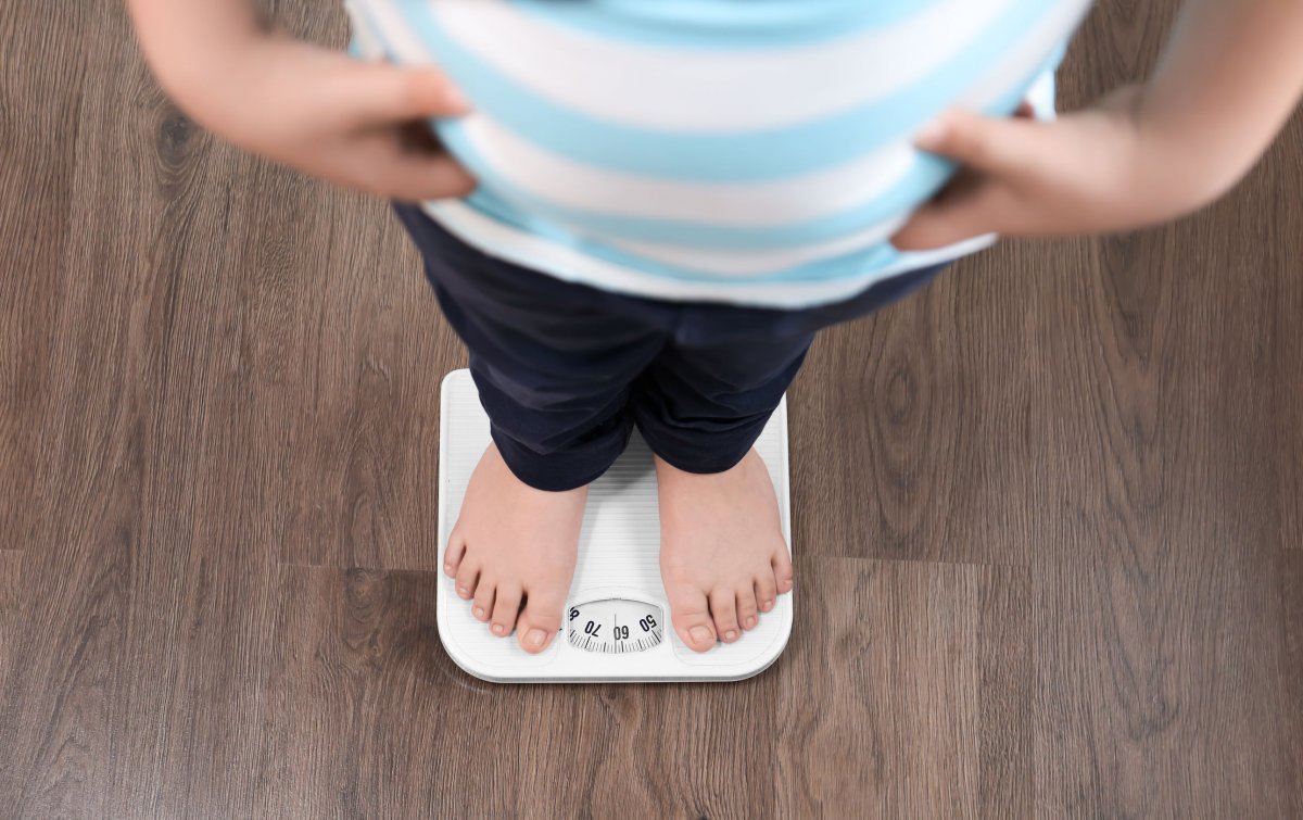 „Oltással” az elhízás ellen? Jelentős eredményeket értek el a túlsúlyos serdülőknél