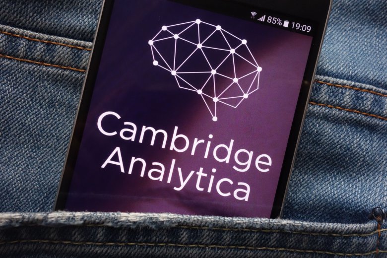 Világot romboló álhírek: a Cambridge Analytica sztori