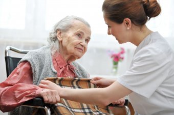 Vérszegény palliatív kezelési tervek – A közegészségügy is „felfedezheti” a hospice szolgáltatást