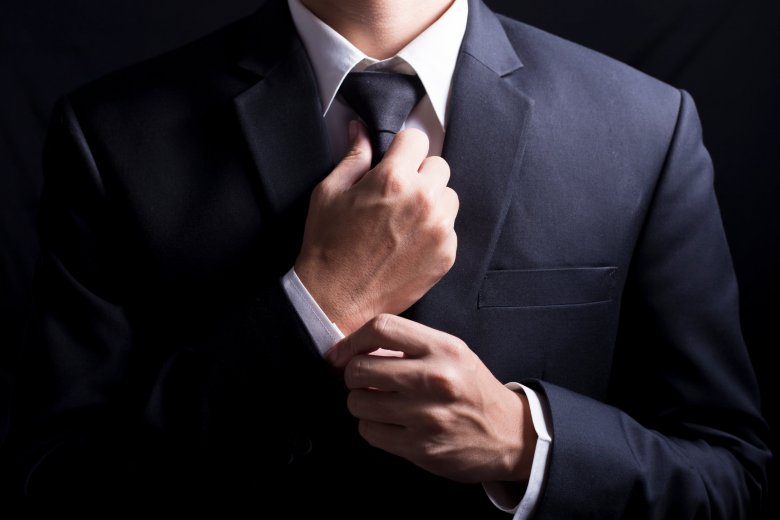 A nagy öltözködési mumus: hogyan ne hordjuk a nyakkendőt?