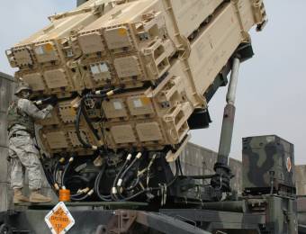 Megérkezett Lengyelországba a Pentagon által jóváhagyott két amerikai Patriot-rakétaüteg