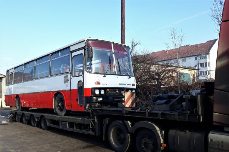 Múzeumi darabok lesznek a Hargita megyében is használt Ikarus és Csepel márkájú autóbuszok