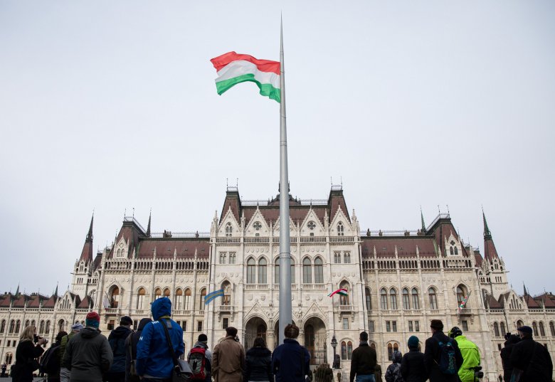 Írásbeli értesítést küld az Európai Bizottság Magyarországnak a jogállamisághoz kötődő mechanizmus elindításáról