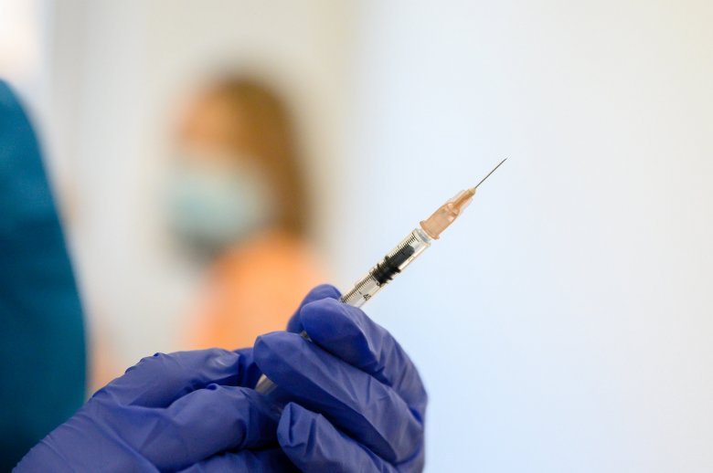 Hétfőtől igényelhető a koronavírus elleni vakcina negyedik adagja