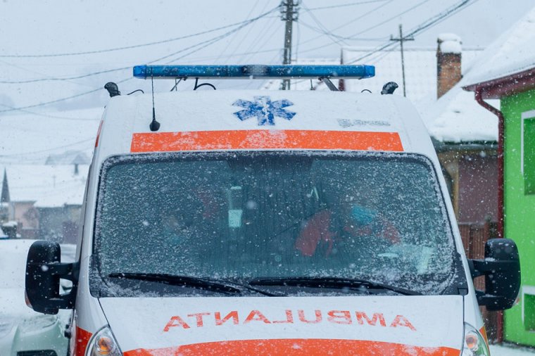 Románia mentőautókkal támogatja Ukrajnát, orvosi ellátást kaphatnak a menekültek