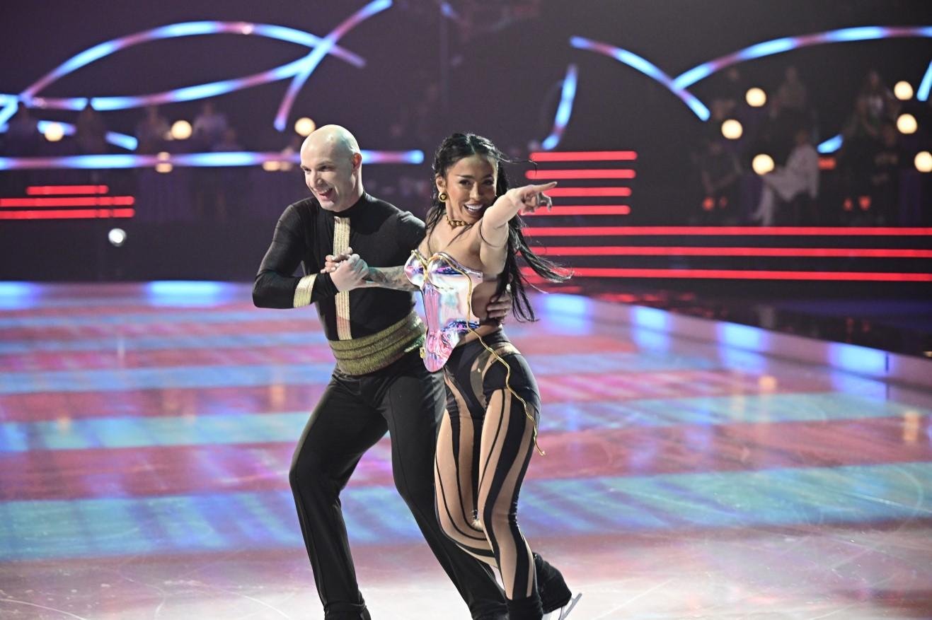 Csíkszeredai versenyzők is küzdenek álmaikért a Dancing on Ice című műsorban