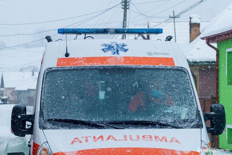 Románia mentőautókkal támogatja Ukrajnát, orvosi ellátást kaphatnak a menekültek