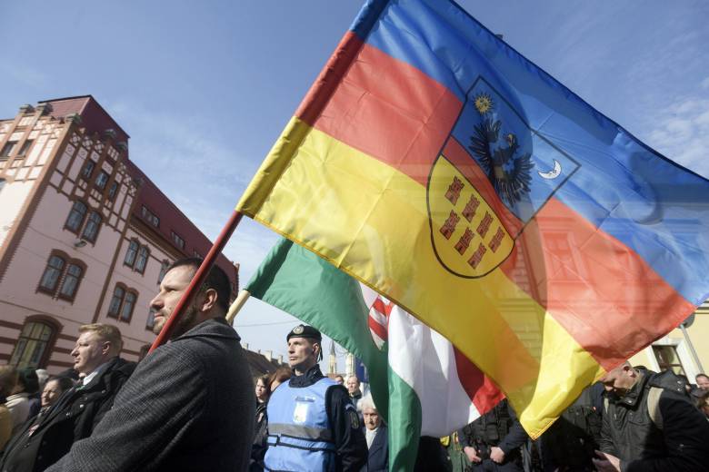 Erdély-zászló: Soós Sándor pert nyert a csendőrséggel szemben