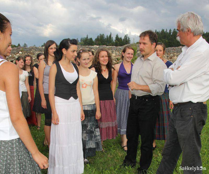 Székely táncosokat várnak a Csaba királyfi rockoperába