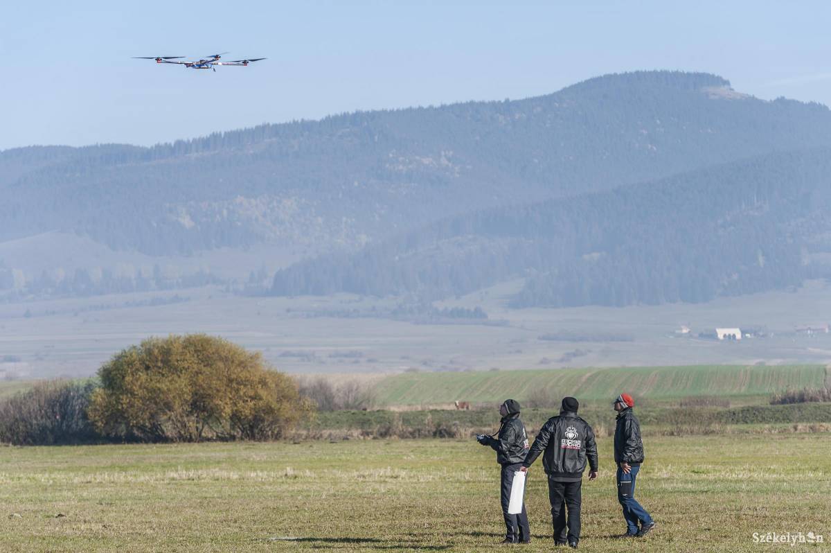 Drónvilágrekord született Csíkszentsimonban