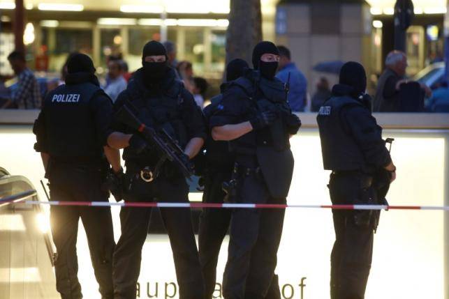 Késeléses támadás történt Münchenben, több személy is megsérült