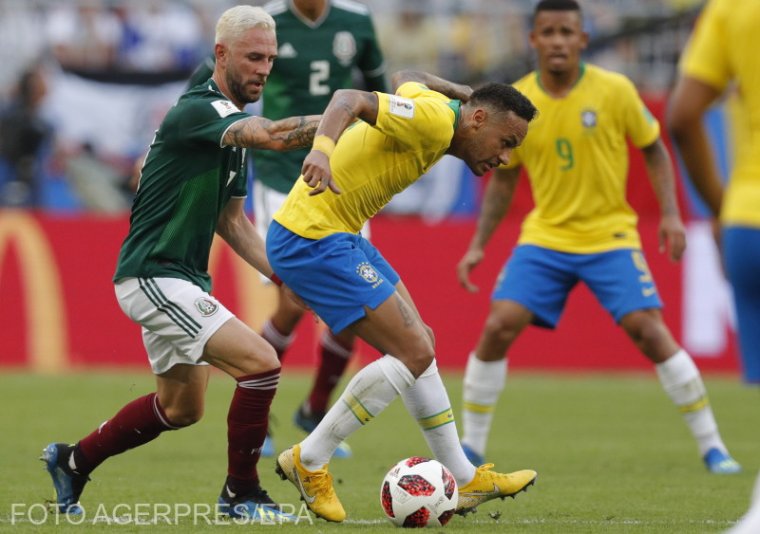Nem bírt Mexikó az életveszélyesen kontrázó brazilokkal a futball-világbajnokságon