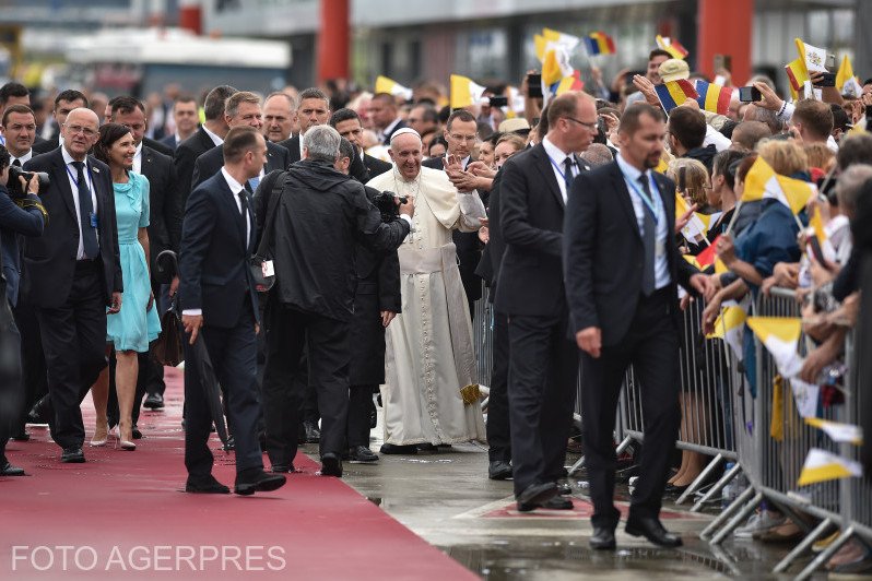 Ferenc pápa távozott Romániából