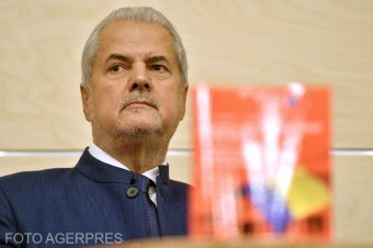 Adrian Năstase visszaperelte törvényhozói különnyugdíját