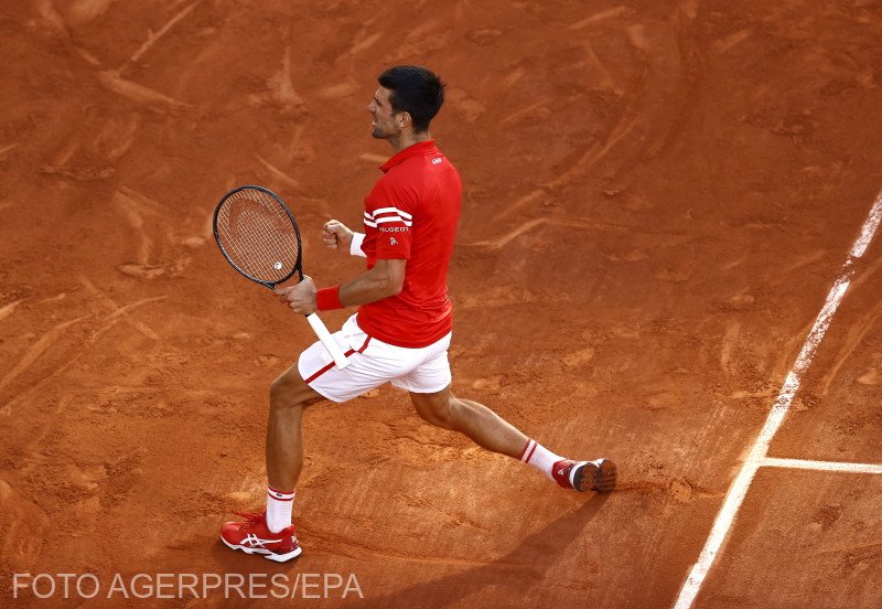 Novak Djokovic több mint négy órás összecsapáson nyerte a Roland Garros férfi egyes döntőjét