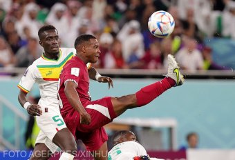 Megvan Katar első gólja a vébén, mégis Szenegál örülhet