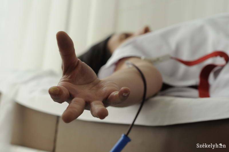 Vért adtak a csíkszeredai kórház munkatársai