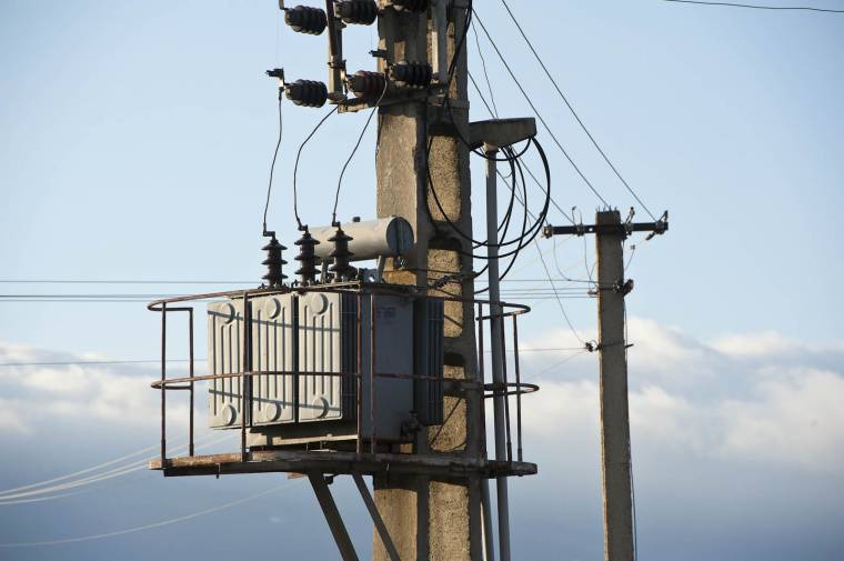 Három Hargita megyei település maradt áramellátás nélkül az erős szél miatt