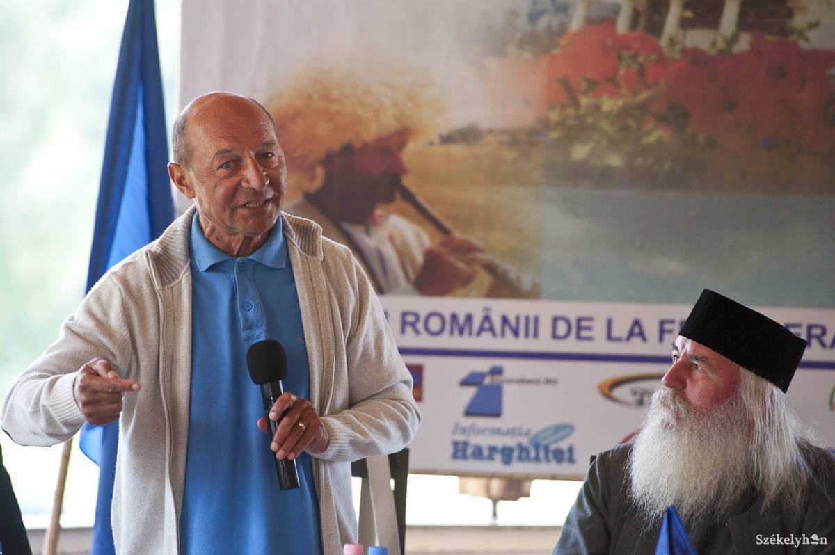 Băsescu: autonóm régióról szó sem lehet