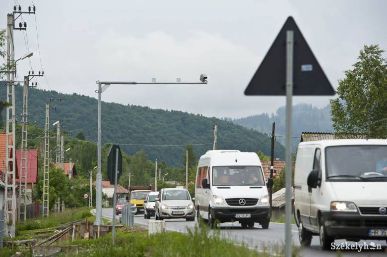Kamuportál próbál útdíjat szedni a romániai autósoktól, figyelmeztet az útügyi hatóság