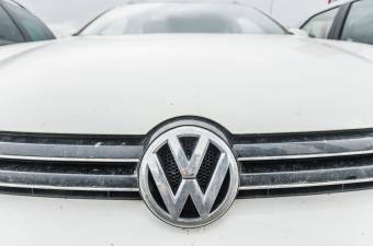 Gázt adnak a Volkswagen-gyárért folytatott román–bolgár versenyben