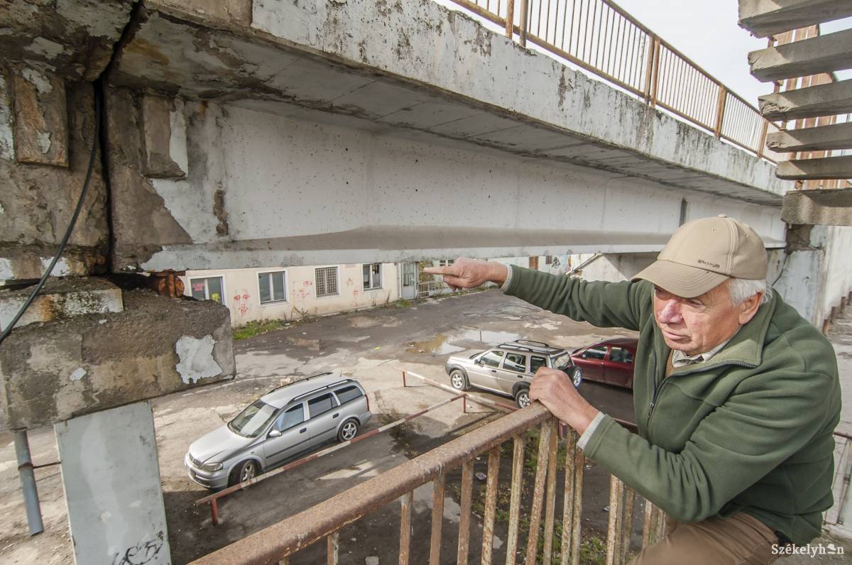 Az egykori építésvezető a vasúti felüljáró hídról: „nyugodtan elmondható, hogy életveszélyes”