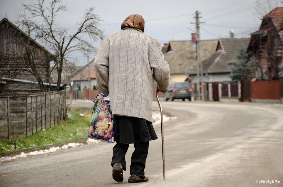 Mintegy 15 százalékkal emelkedett tavaly az átlagnyugdíj Romániában