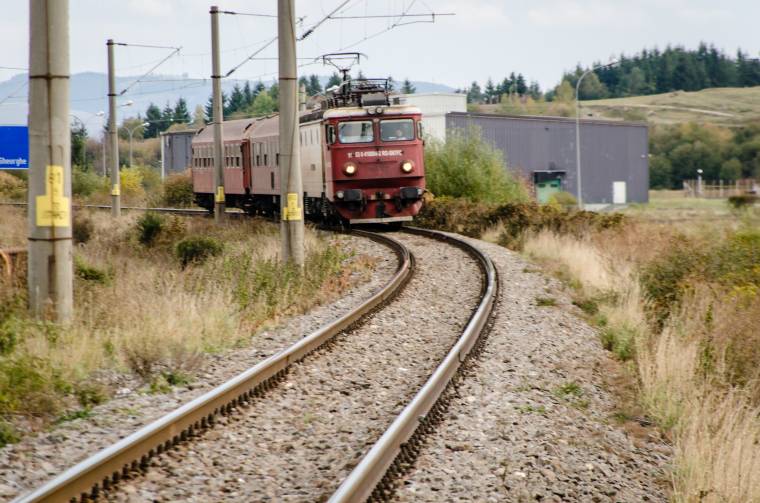 Testi sértéssel vádolja az ügyészség a román vasúti társaságot