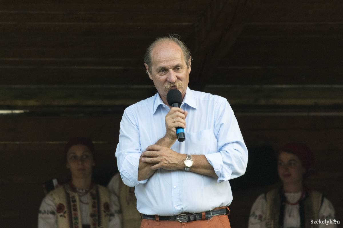 Antal Tibor intelme a polgármesterekhez: a néptáncot kell főműsoridőre tenni