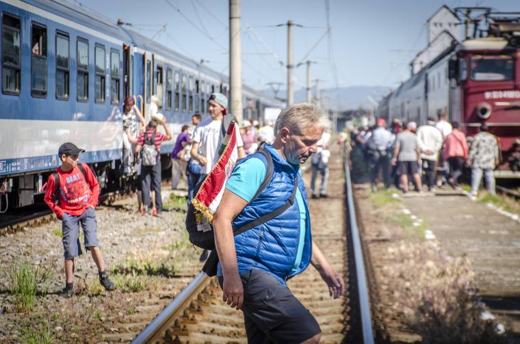 Teljes kapacitást ígér a román vasúttársaság a pápalátogatás idejére