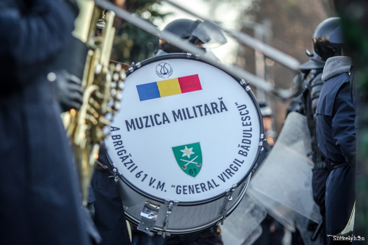 Nem kapnak katonai hangszereket a háromszéki románok
