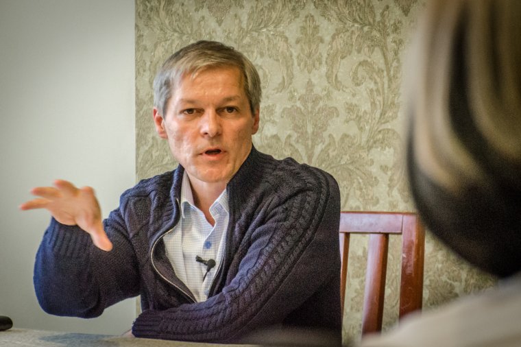Cioloş szerint elfogadhatatlan a miniszter leváltásának módja, USR-esek a kormányfő fejét akarják