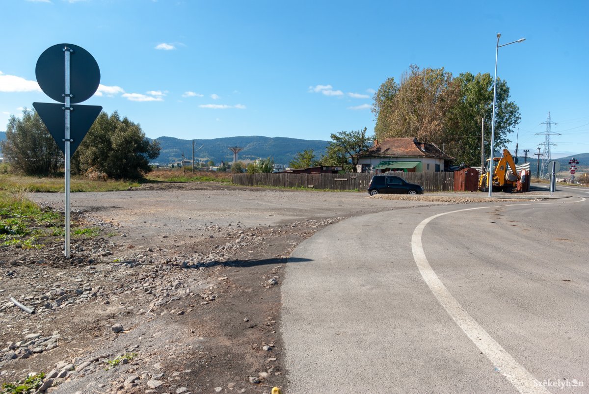 Csíkszeredai útépítés: összekötik a Brassói utat a Rét utcával