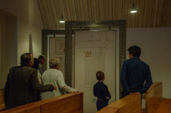 Mátyás király-kiállítással nyitották meg a Madéfalvi Nemzetközi Hagymafesztivál