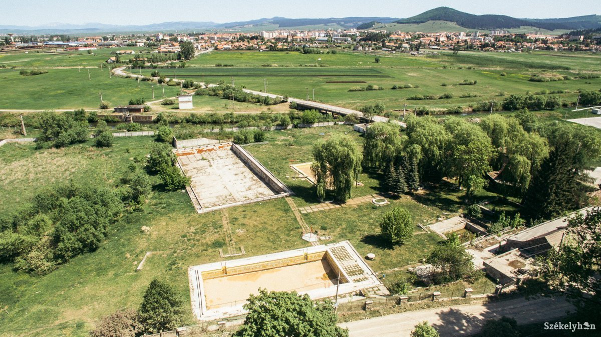 Szabadidőparkot terveznek a Szeredai-fürdő egy részére