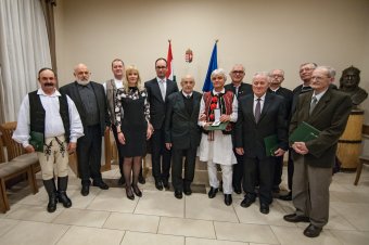 Rangos magyar állami kitüntetéssel ismerték el tizenegy erdélyi személyiség munkásságát