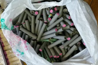 A rendőrség csaknem 9 tonna pirotechnikai terméket kobozott el eddig a Tűzijáték elnevezésű országos akció során