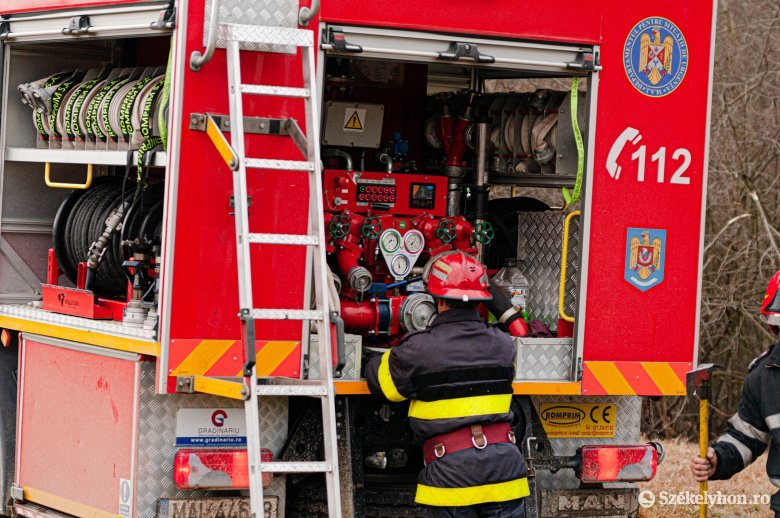 Tűz ütött ki egy temesvári panelházban, három személyt füstmérgezéssel szállítottak kórházba