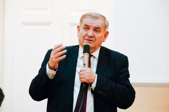 Lezsák Sándor Csíkszeredában: ma ahhoz kell bátorság, hogy kormánypártiak legyünk