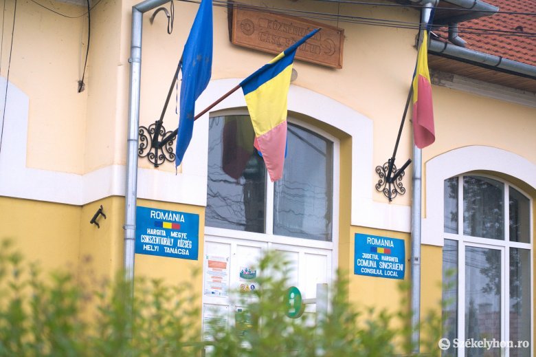  Letesztelték a bíróságokat, hogyan viszonyulnak a román vidékek zászlós hiányosságaihoz