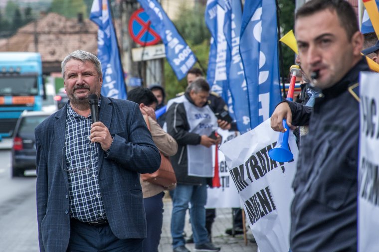Országszerte tiltakoznak a bérbefagyasztások ellen a rendfenntartó erők szakszervezetei