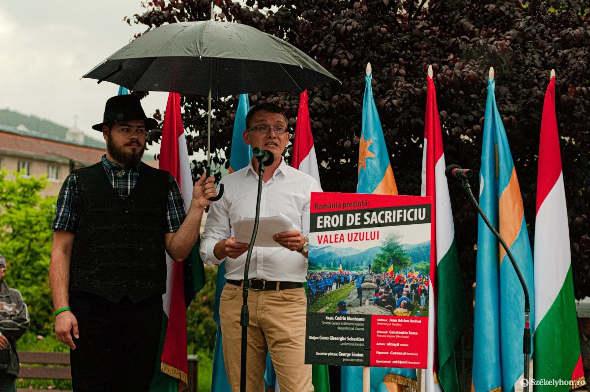Csíkszereda után Sepsiszentgyörgy: újabb tüntetést rendeznek az úzvölgyi temetőért
