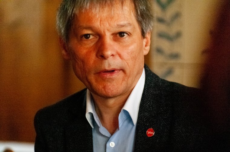 Cioloș vagdalkozik a magyar helyreállítási terv ügyében összehozott árnyékra vetődése után