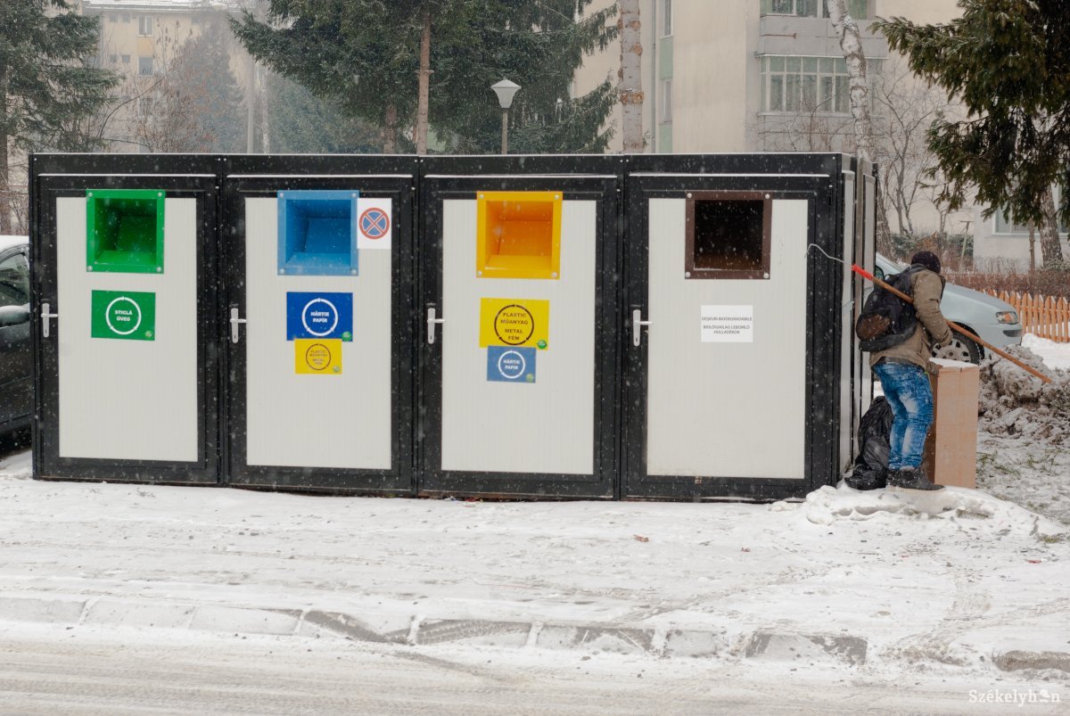 Négyosztatú hulladékgyűjtés Kolozsváron