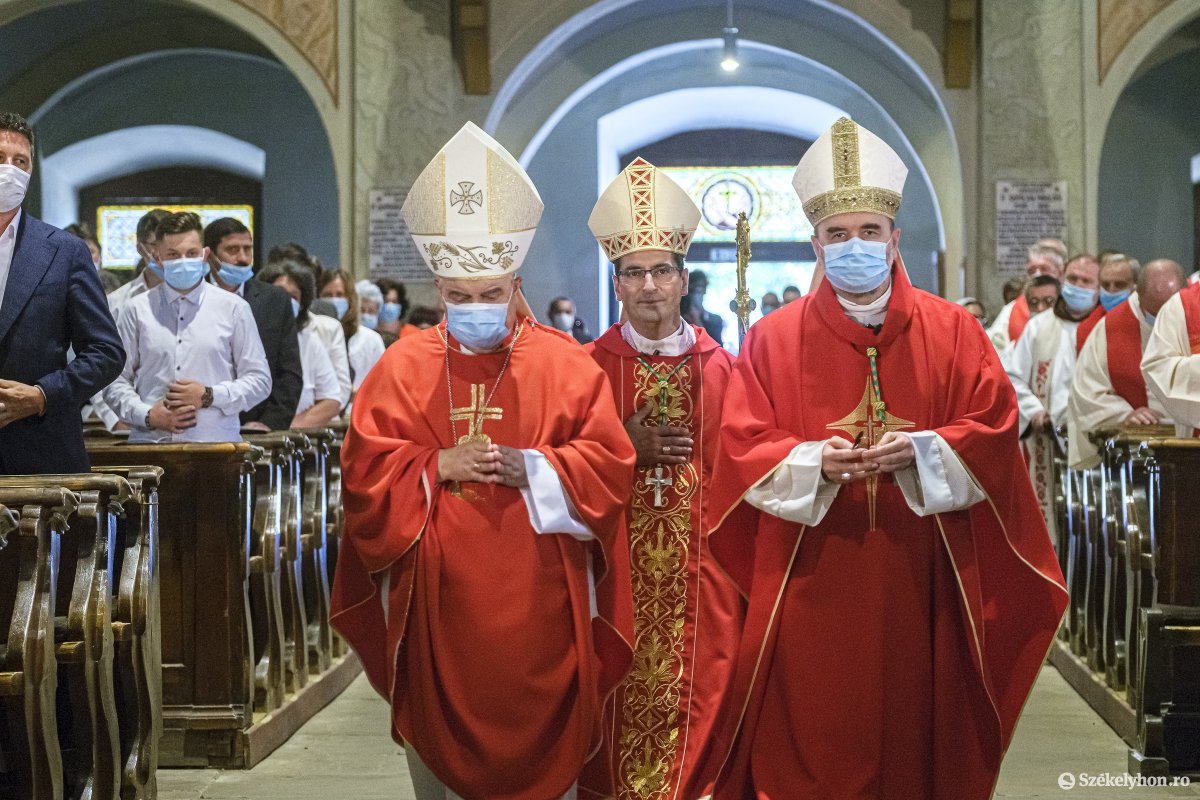 Az új püspök számára olyan a csíksomlyói kegytemplom, akár a mennyország